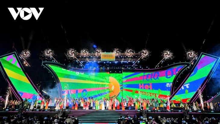 2025년 국제 차(茶) 축제: 베트남산 차 브랜드 홍보 및 글로벌 협력 촉진 기여 - ảnh 1