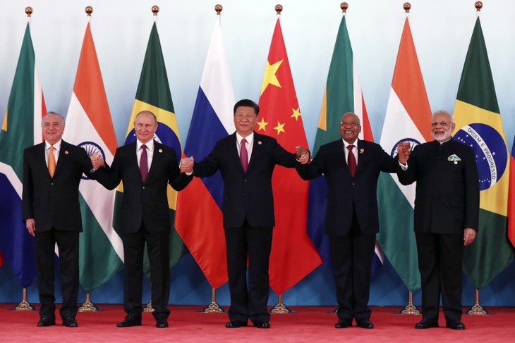 សន្និសីទកំពូល BRICS បើកជាផ្លូវការនៅចិន   - ảnh 1