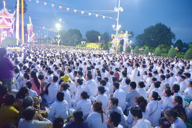 មហាពិធីរំលឹកខួបអនុស្សាវរីយ៍ទិវាបង្កើតសាសនា  Cao Dai - ảnh 1