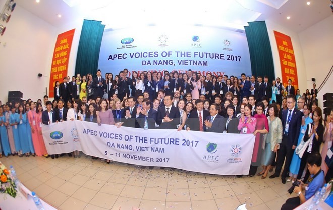 វេទិកាសម្លេងអនាគត APEC ឆ្នាំ ២០១៧ បើកជាផ្លូវការនៅទីក្រុង Da Nang   វៀតណាម - ảnh 1