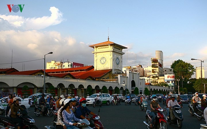 ប្រជាជនកាណាដាជាង ២ ពាន់នាក់ជ្រើសរើសយកទីក្រុងហូជីមិញជាទីកន្លែងរស់នៅ និងបំពេញការងារ - ảnh 1