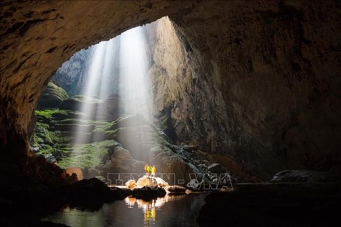 រូងភ្នំ Son Doong បន្តបង្កឡើងការចាប់អារម្មណ៍ចំពោះសារព័ត៌មានអន្តរជាតិ - ảnh 1