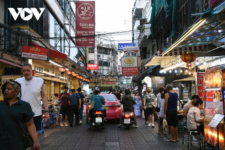 អញ្ជើញទៅទស្សនា China Town ដ៏អ៊ូអរនៅក្នុងទីក្រុងបាងកក - ảnh 1