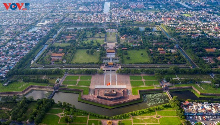 Thua Thien Hue ស្ថិតក្នុងបញ្ជីគោលដៅទេសចរណ៍អាស៊ីដែលគួរឲ្យទៅទស្សនានៅឆ្នាំ ២០២៤ - ảnh 3