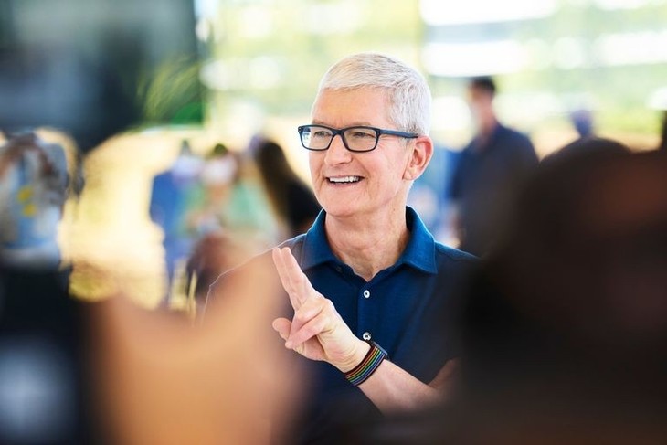 លោកអគ្គនាយក Tim Cook មកកាន់វៀតណាម – Apple បង្កើនការចំណាយសម្រាប់អ្នកផ្គត់ផ្គង់ក្នុងស្រុក - ảnh 1