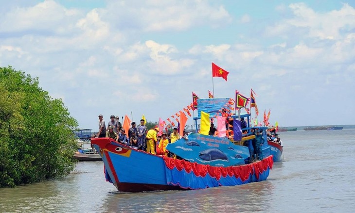 ពិធីបុណ្យ Nghinh Ong ឃុំ Can Gio - ទីមកដល់នៃវប្បធម៌និងទេសចរណ៍បៃតង - ảnh 1