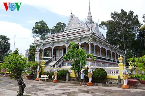 ភាពវិសេសវិសាលនៅវត្តរបស់ជនរួមជាតិខ្មែរណាមបូ - ảnh 1