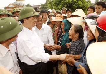 បង្កើនទំនុកទុកចិត្តរវាងបក្សជាមួយប្រជាជន - ảnh 1