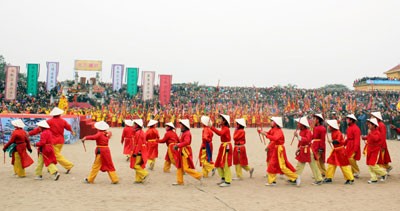 បុណ្យ Giong ជានិមិត្តរូបរបស់បំណងប្រាថ្នាសេរីភាព - ảnh 1