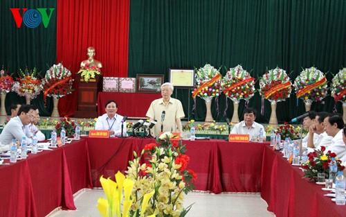 អគ្គលេខាបក្សកុម្មុយនិស្តវៀតណាមទៅបំពេញការងារនៅខេត្ត Lang Son  - ảnh 1