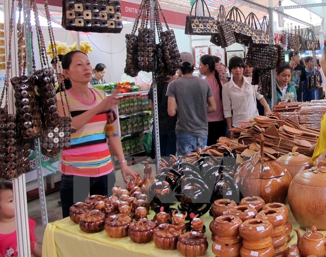 វៀតណាមបានចូលរួមផ្សារណាត់ចិន-អាស៊ីខាងត្បូងលើកទី៣ - ảnh 1