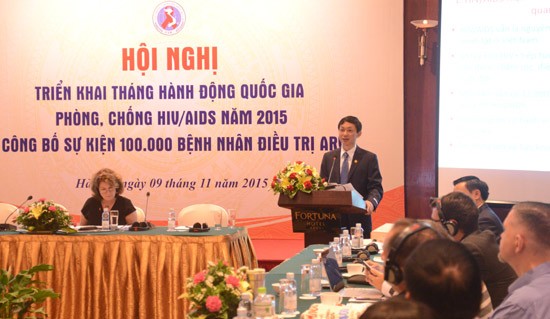 អ្នកជំងឺHIV/AIDSជាង១០ម៉ឺននាក់ត្រូវបានព្យាបាលដោយថ្នាំARV - ảnh 1