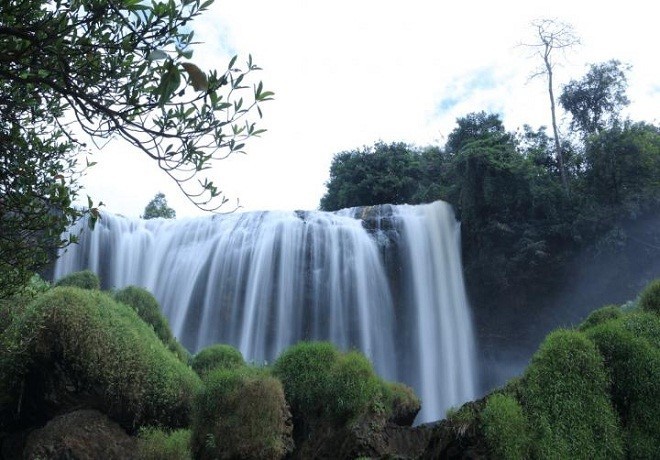 ល្បាក់ទឹកស្អាតបំផុតនៅវៀតណាមចំនួន៩ - ảnh 6