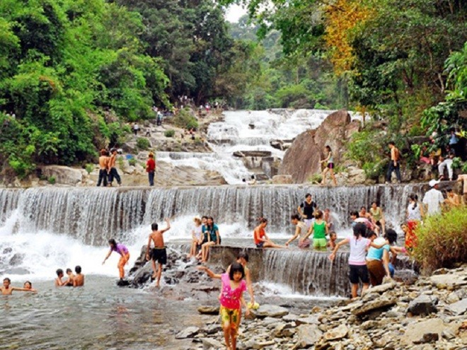 ល្បាក់ទឹកស្អាតបំផុតនៅវៀតណាមចំនួន៩ - ảnh 9