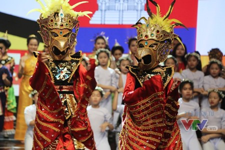 មហោស្រពកុមារអាស៊ាន ២០១៦-ទីកន្លែងលេងកំសាន្តនៃចំណងសាមគ្គីភាព មិត្តភាព - ảnh 2