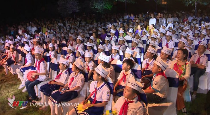 កម្មវិធី៖ទឹកដោះគោនៅសាលារៀន-ដើម្បីលើកកំពស់វៀតណាម - ảnh 1