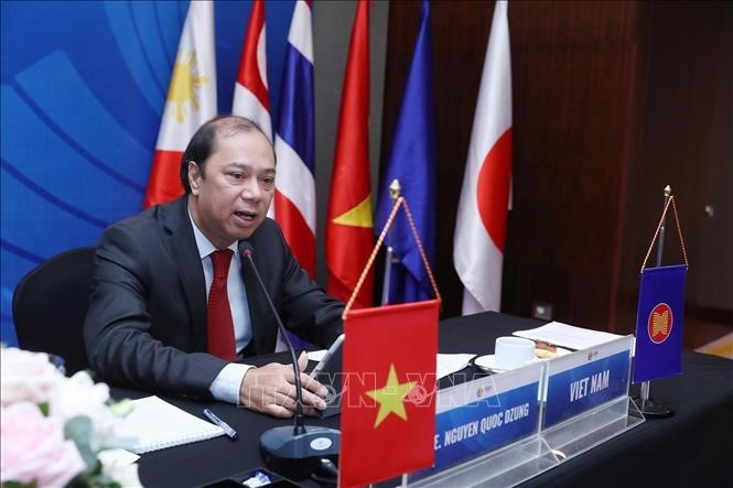 ASEAN 2020: Konferensi Para Pakar Senior Asia Timur tentang kerja sama dalam menghadapi wabah Covid-19 - ảnh 1