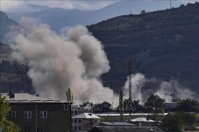 Bentrokan di Nagorno-Karabakh: AS bisa menjadi mediator - ảnh 1