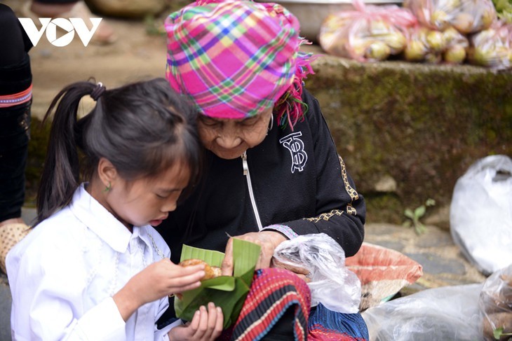 Damainya Dukuh Etnis Minoritas Mong di Kaki Gunung Son Bac May - ảnh 15