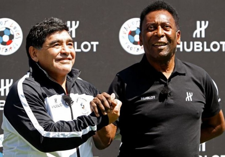 Karier jaya Diego Maradona melalui foto-foto - ảnh 14