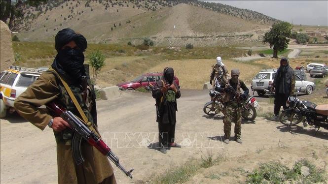 Taliban untuk Pertama Kalinya Duduki Satu Ibukota Provinsi Afghanistan - ảnh 1