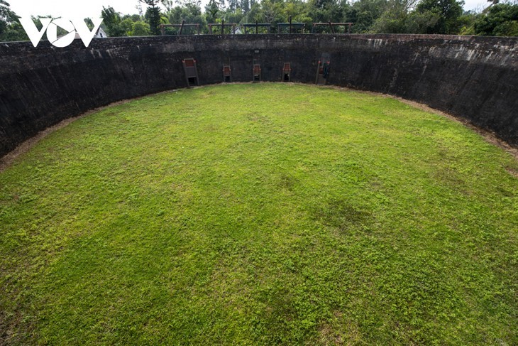 Tahun Macan, Memandangi Arena Ho Quyen di Kota Hue (Vietnam Tengah) - ảnh 7