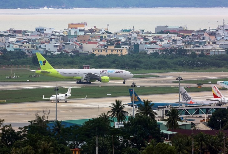 Dua Penerbangan Bawa Wisman ke Kota Da Nang pada Maret Ini - ảnh 1