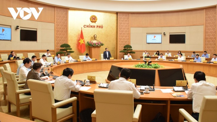 PM Pham Minh Chinh Pimpin Sidang Periodik Pemerintah April - ảnh 1