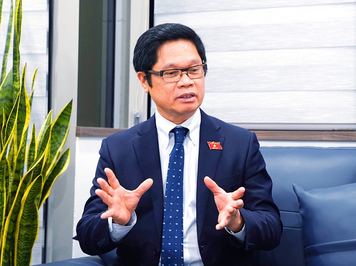 Bank Negara Vietnam Mendukung Pemulihan dan Pengendalian Inflasi, Menstabilkan Sistem Kredit Bank dengan Aman - ảnh 2