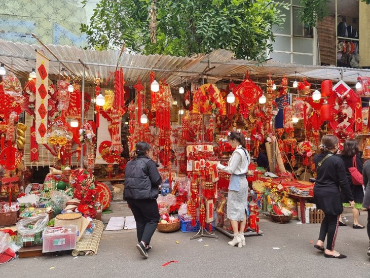 Hari Raya Tet di Vietnam di Mata Orang Asing - ảnh 1