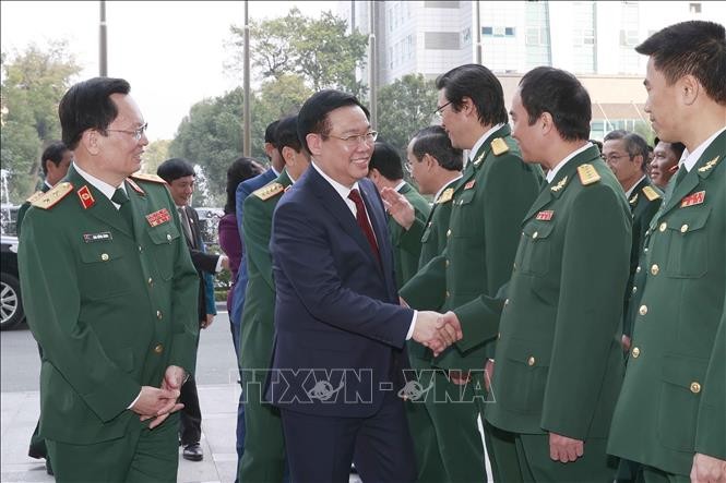 Ketua MN Vuong Dinh Hue: Rumah Sakit Pusat Tentara 108 Pantas Menjadi Pusat Kedokteran Modern Primer di Vietnam - ảnh 1