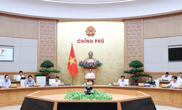 PM Vietnam, Pham Minh Chinh Memimpin Sidang Tematik Pemerintah tentang Pekerjaan Legislasi Bulan Juli - ảnh 1