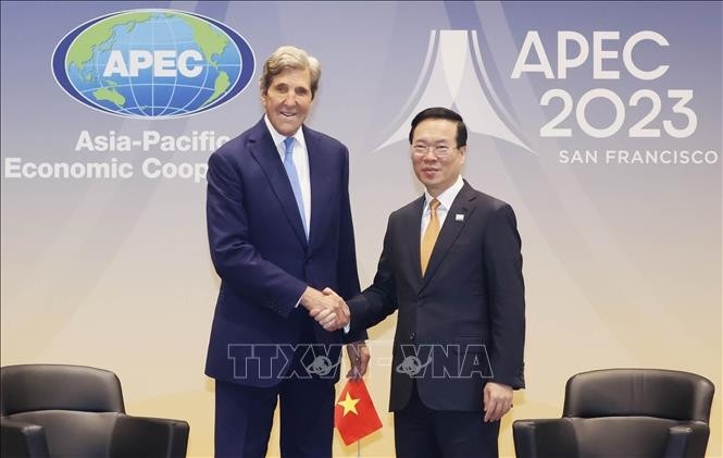 Presiden Vietnam, Vo Van Thuong Menerima Utusan Khusus Presiden AS urusan Iklim, John Kerry - ảnh 1