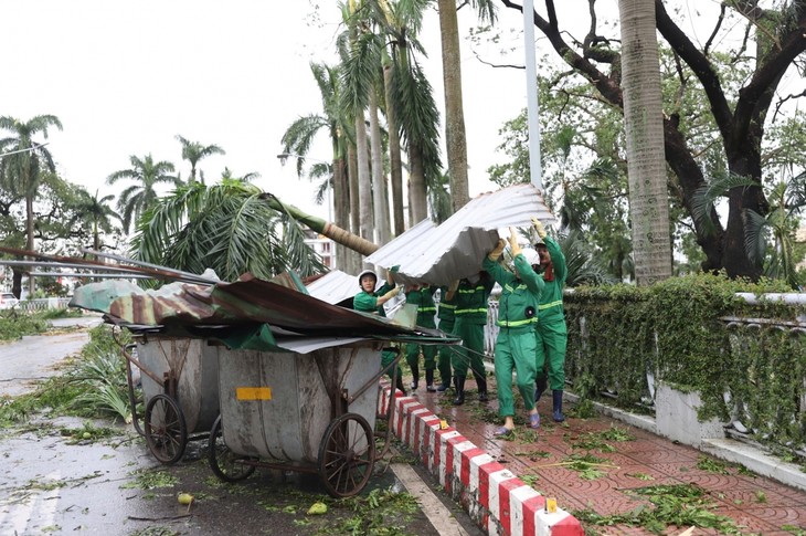 Vietnam Mobilisasi Semua Kekuatan untuk Atasi Akibat Topan Yagi - ảnh 3