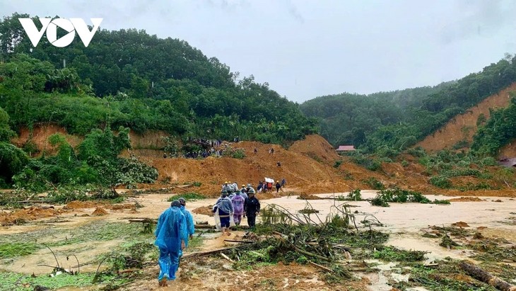 Daerah-Daerah Perkuat Pertolongan terhadap Warga yang Terkena Dampak Topan Yagi - ảnh 1