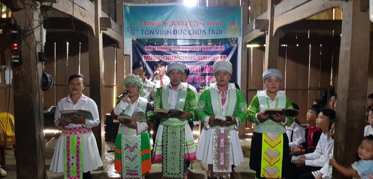 Menjamin Hak Kebebasan Berkepercayaan bagi Masyarakat Dusun Pac Ra, Provinsi Cao Bang - ảnh 1