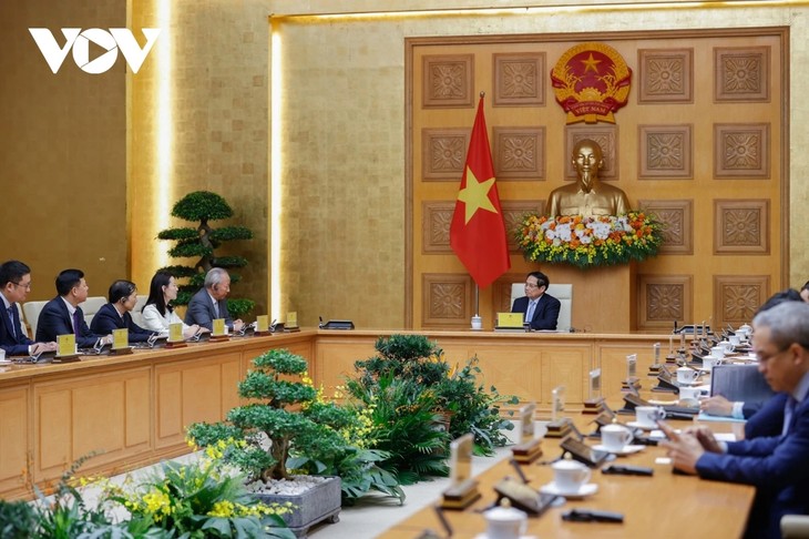 PM Vietnam, Pham Minh Chinh Minta Badan-Badan Usaha Tiongkok supaya Teliti Keikutsertaan pada Proyek-Proyek Infrastruktur di Vietnam - ảnh 2