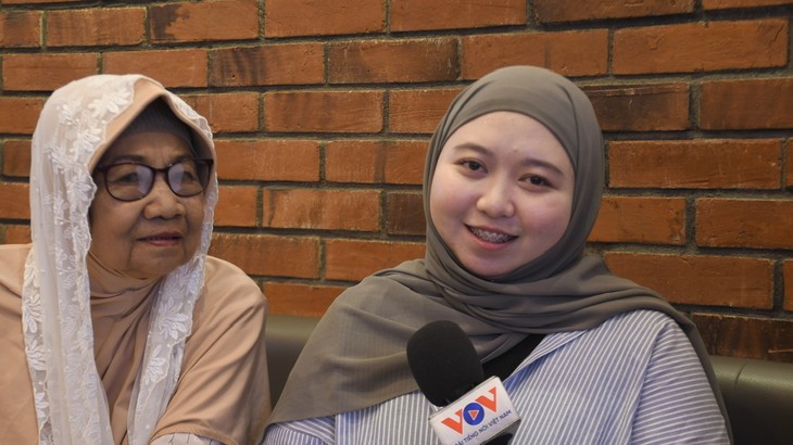 Menjaga Kebudayaan Vietnam dalam Keluarga Vietnam-Indonesia - ảnh 4