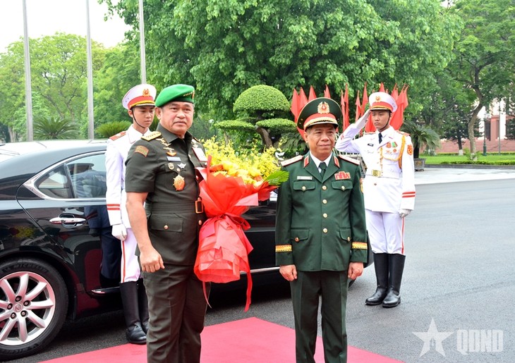 Mendorong Kerja Sama Pertahanan Vietnam-Indonesia - ảnh 1