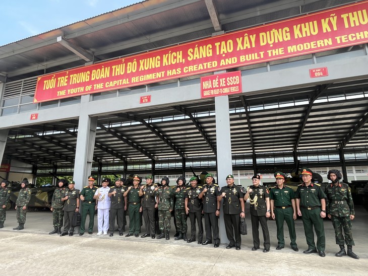 Mendorong Kerja Sama Pertahanan Vietnam-Indonesia - ảnh 8