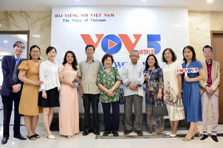 Dua Negeri – Satu Kecintaan terhadap VOV - ảnh 3