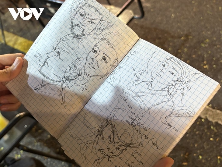 Nyanyian Lagu Rakyat Boi Kota Ho Chi Minh Melaksanakan Misi Penyebaran Budaya - ảnh 3