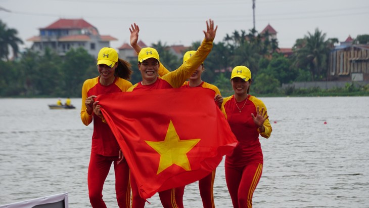 Vietnam Menggondol 3 Medali Emas, Memelopori Daftar Klasemen SEA Games 31 - ảnh 1