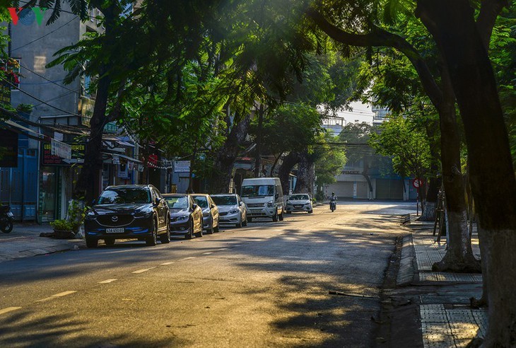 新冠肺炎疫情期间活跃的岘港变得十分沉寂 - ảnh 6