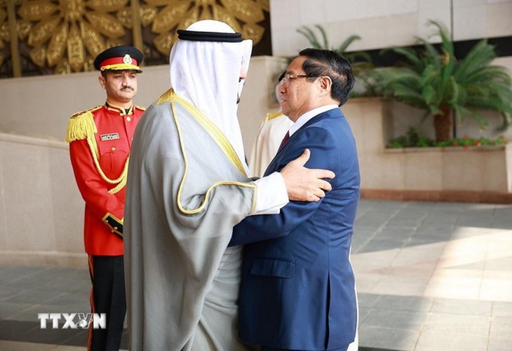 组图：科威特首相主持仪式欢迎范明政一行 - ảnh 1