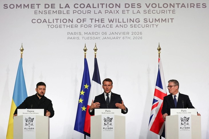 法英乌签署关于停火后部署多国部队的声明 - ảnh 1