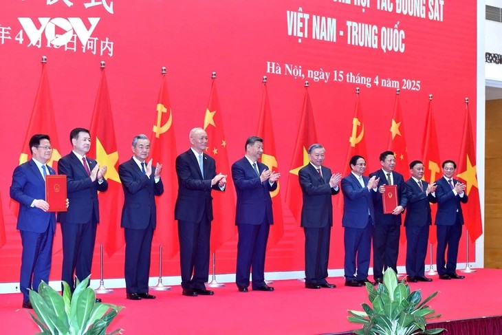 越中关系的社会基础日益深厚与牢固 - ảnh 1