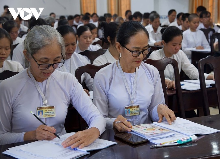 和好佛教中等专业学校 – 和好佛教传播和教理员培训的摇篮 - ảnh 3