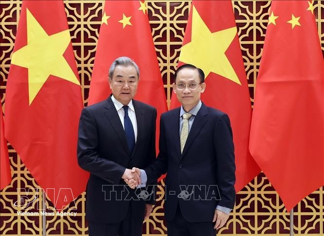 越中两国外长举行战略沟通 - ảnh 1