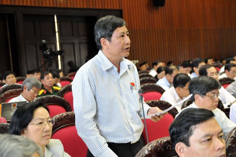 NA deputies discuss draft Laws on Education and Trade Union - ảnh 1